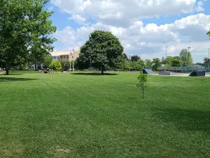 McKay park: Wyoming pool, Splashpad & Recreation