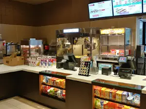 AMC Lexington Park 6