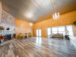 Pearls In The Pines Venue and RV Park