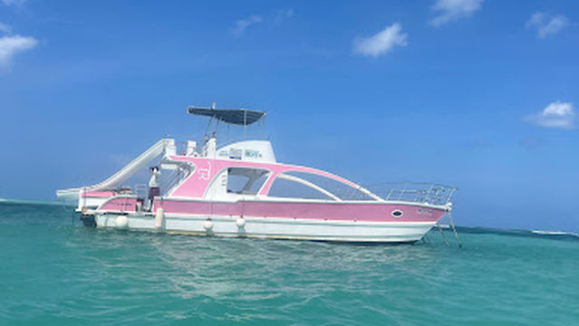 Pink cat Punta Cana Party Boat