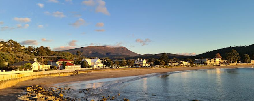 Kingston Beach Sailing Club