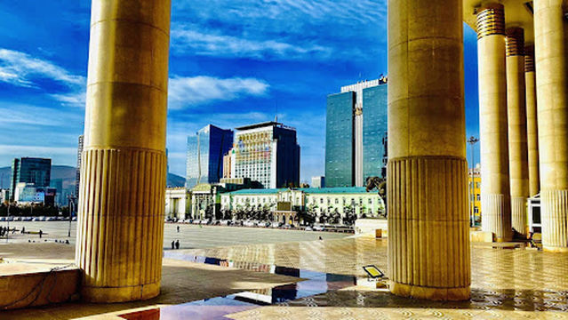 Chinggis Khaan Statue