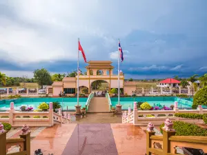 Hồ Chí Minh’s House