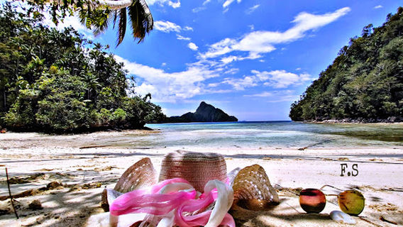 Teluk Triton Kaimana