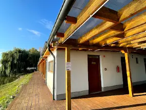 Levelek Tó-centrum