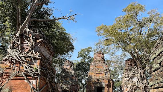 Prasat Pram (Koh Ker)