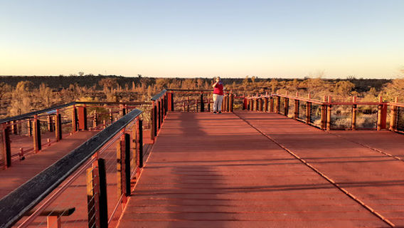 Talinguṟu Nyakunytjaku - Uluṟu Sunrise Viewing Area