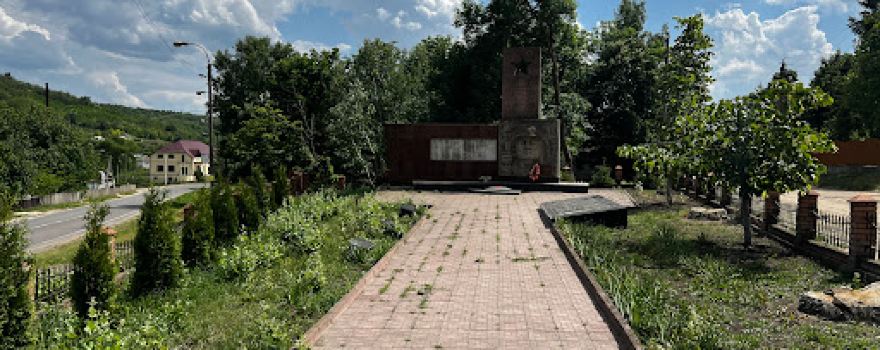 Monumentul Eroilor