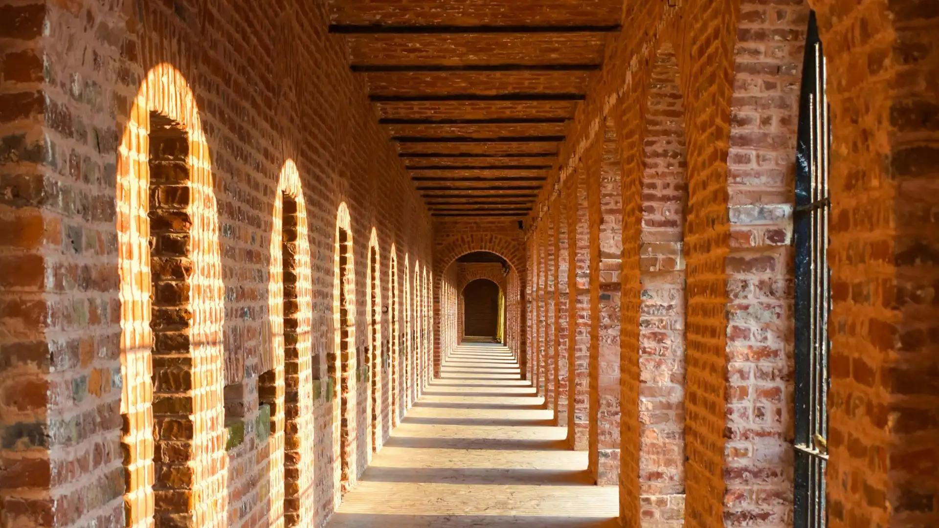 Hotel berhampiran Cellular Jail
