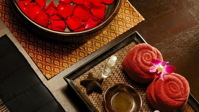 Hammam Mounia / the Two Doors