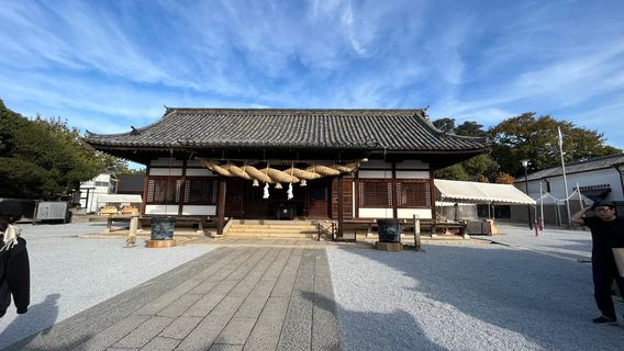 Achi Shrine
