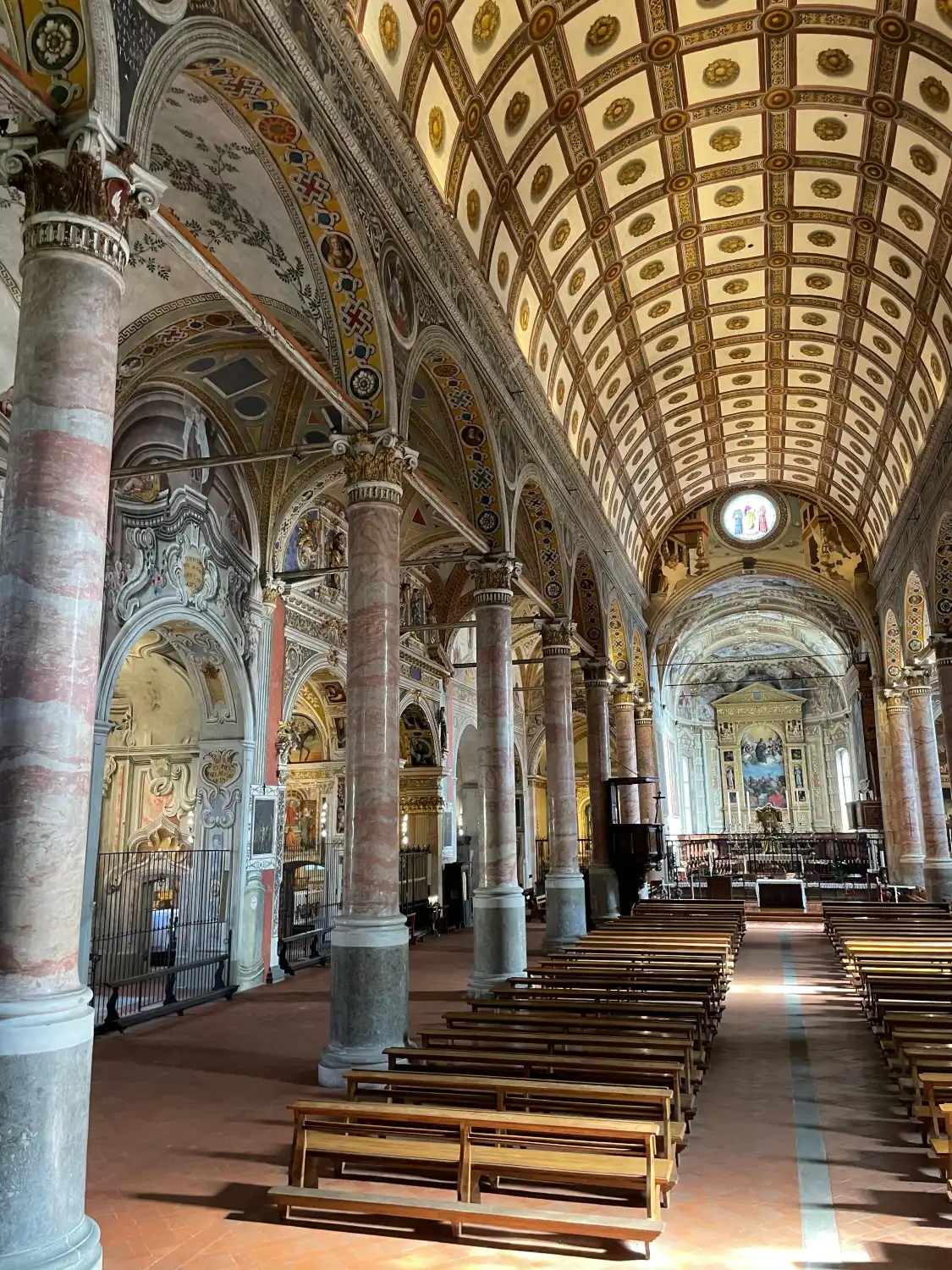 Hotels near Basilica di Santa Maria in Valvendra