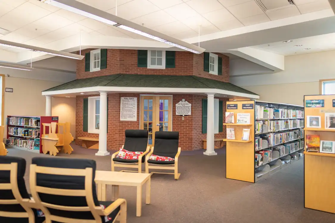 Hotels near Allegany County Library System-Frostburg