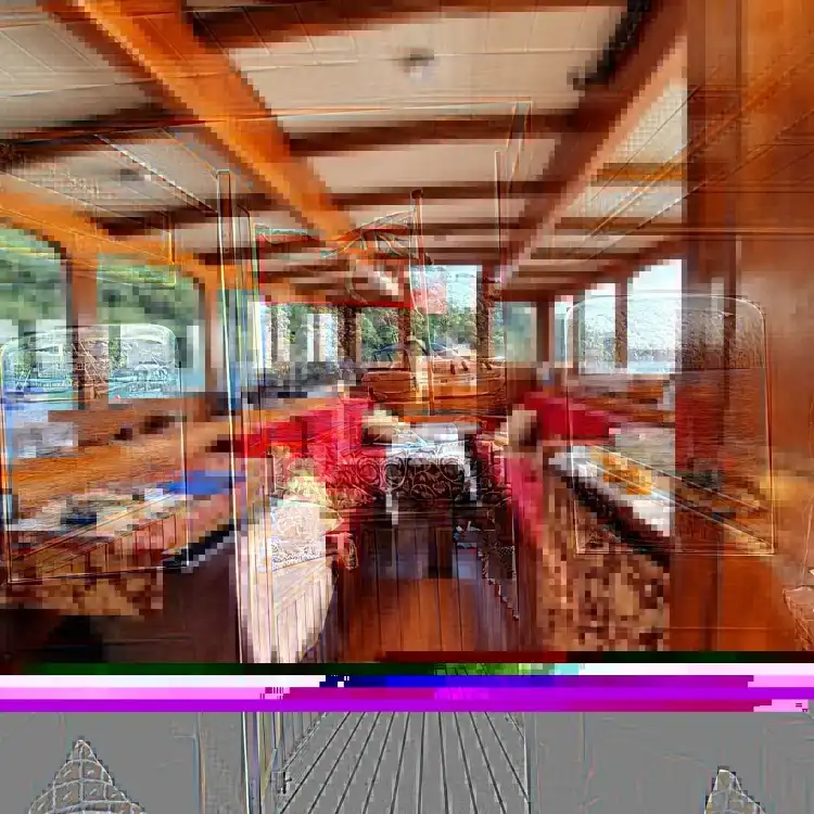Hotels in Mawgan-in-Meneage