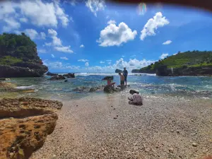 Maron River Pacitan