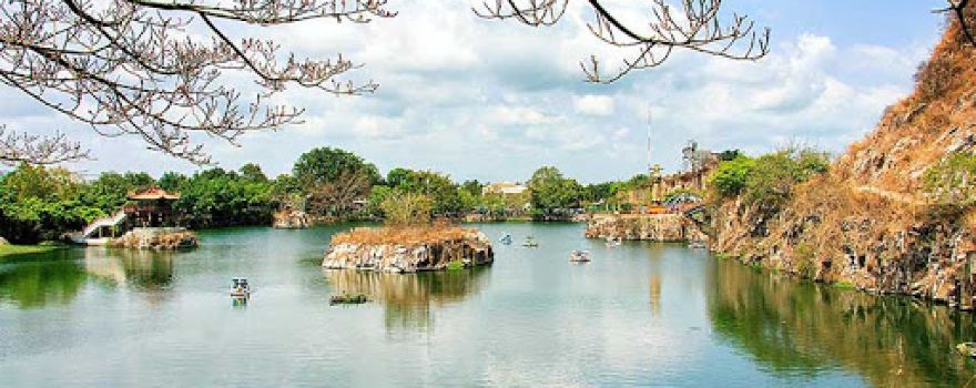 Khu Du lịch Núi Sập