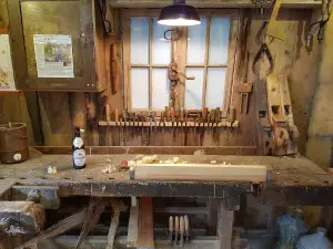 Deutsches Stuhlmuseum Eimbeckhausen