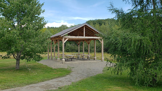 Fields Pond Audubon Center
