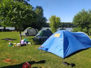 Koupaliště a kemp Broumar