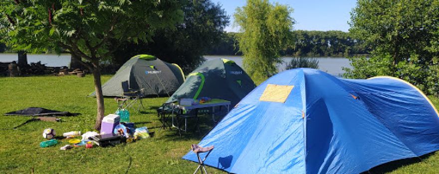 Koupaliště a kemp Broumar