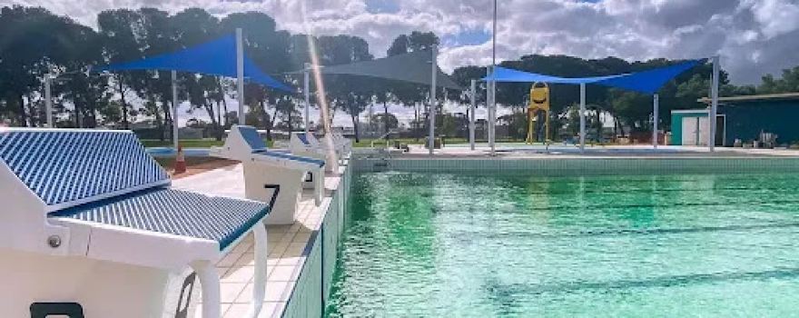 Balaklava Swimming Pool