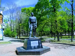 Ploshchad' "Druzhby" Narodov Rossii I Kitaya.