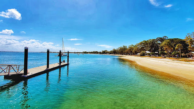 Bongaree Jetty
