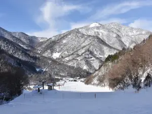 Top 4 Ski Resorts in Gifu Prefecture