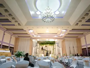 Gedung Pertemuan Awa Mangkuruku