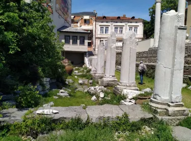 Agora