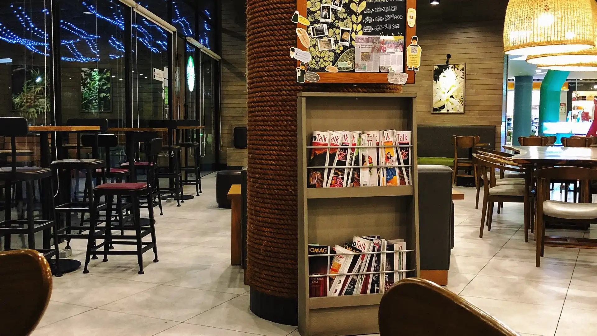 鄰近民都魯時代廣場的酒店