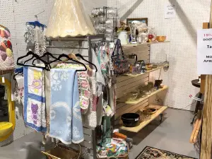 Antique City Mall
