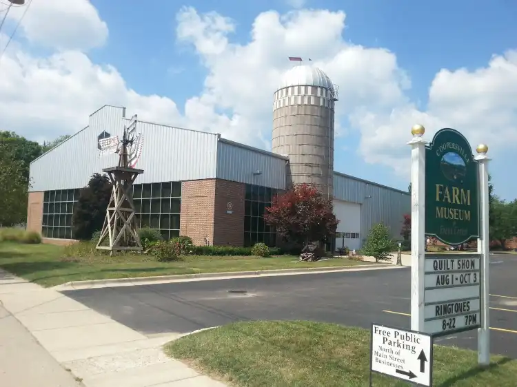 Hotels near Buth Dairy Farm Store