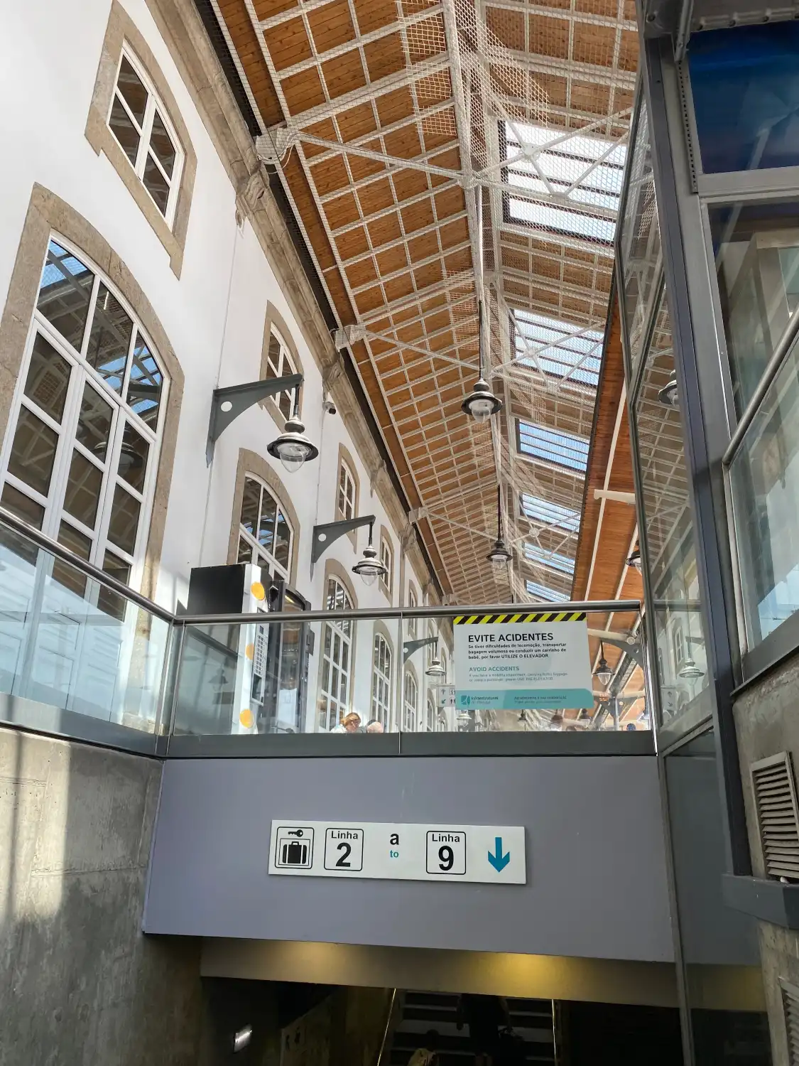 Hotels near Campanha Railway Station