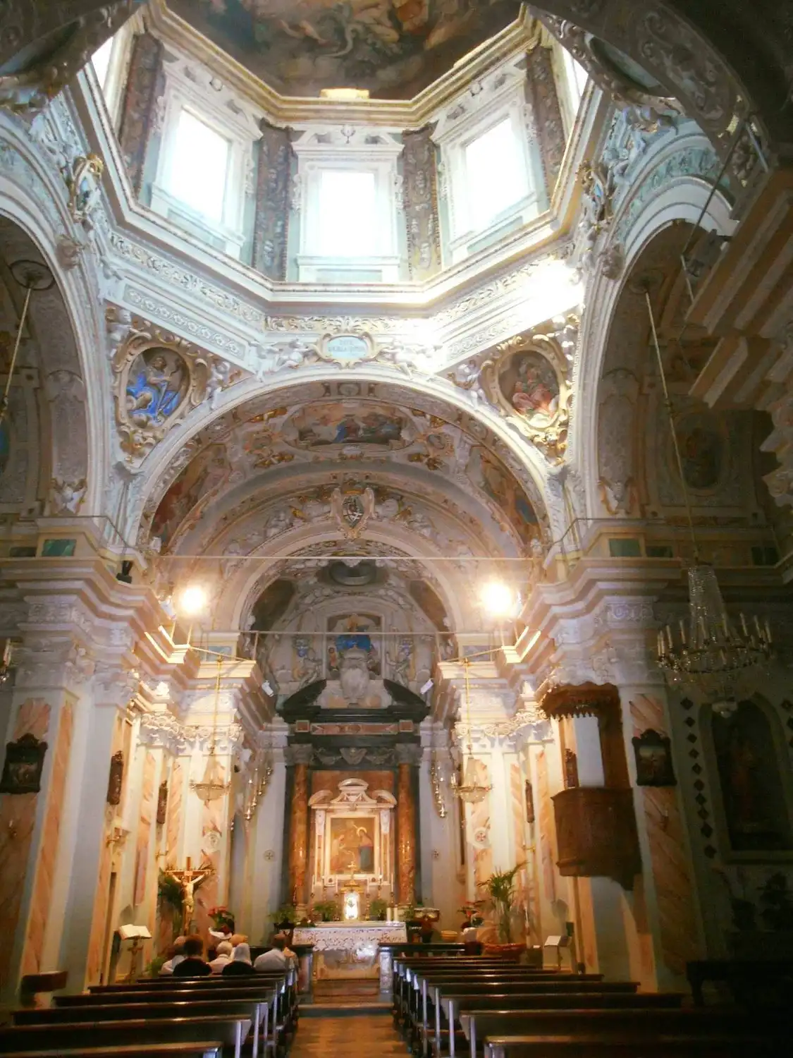 Hotels near Chiesa Madonna del Pilone