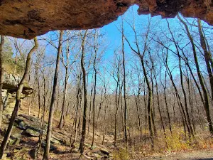 Moonshiners Cave