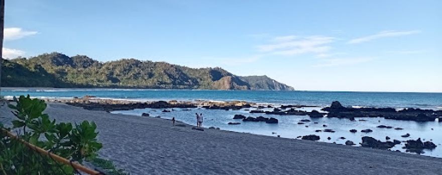 Casiguran Welcome Arc