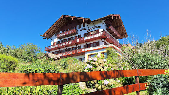 Plaza de los Pioneros