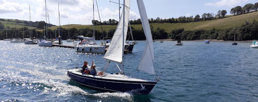 Island Cruising Club
