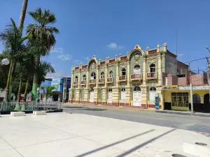 Main Square Motupe