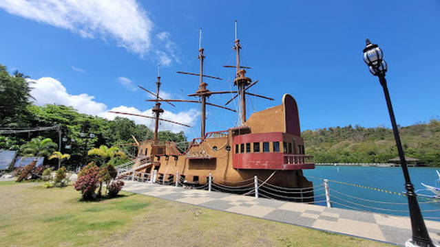 Muelle Puerto Galera Pier
