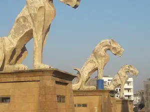 Jiraffe House