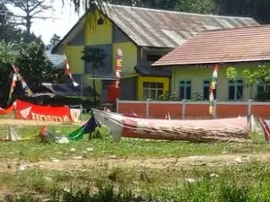 Gedung Serbaguna Longikis