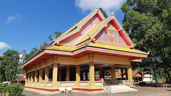 Wat Khao Lang