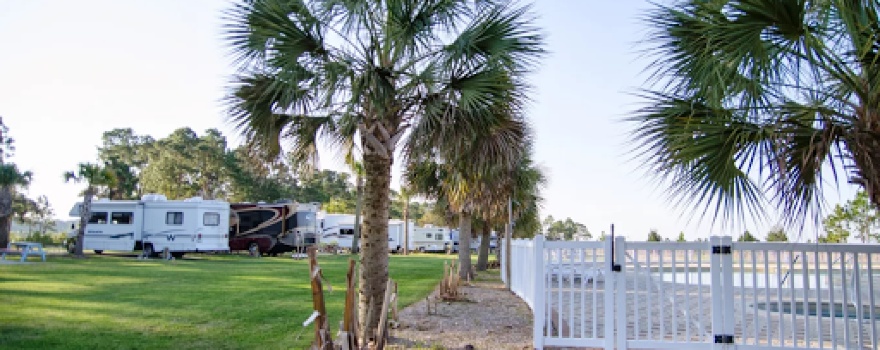 Sunset Isle RV & Yacht Club