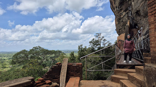 Cobra Hood Cave | Sigiriya