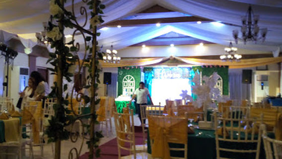 Villa Roa Garden Event Center