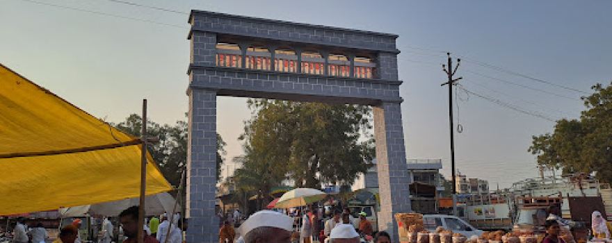 Palkhi Tal