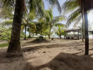 Moale Beach