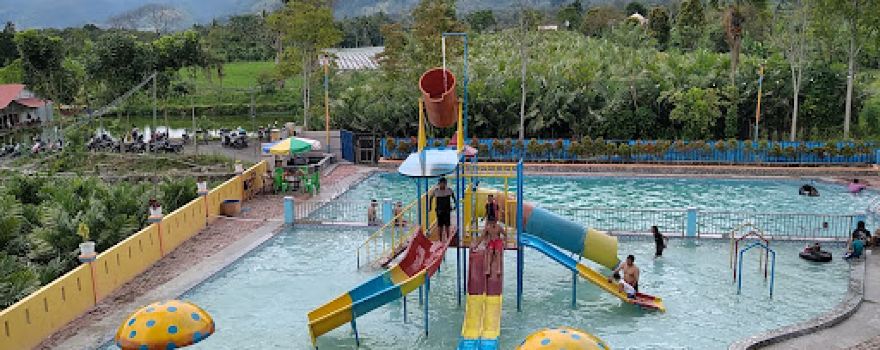 Kolam renang ulu lau